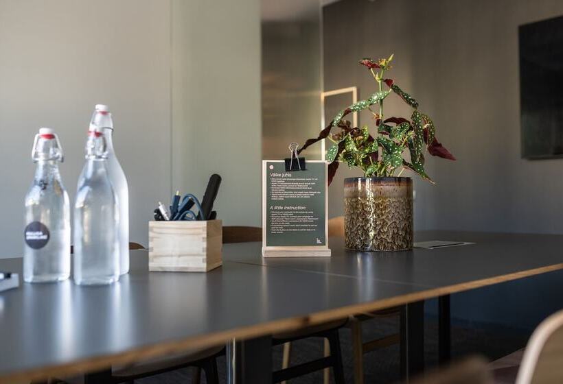 Oru Hub Hotel Tallinn   Handwritten Collection