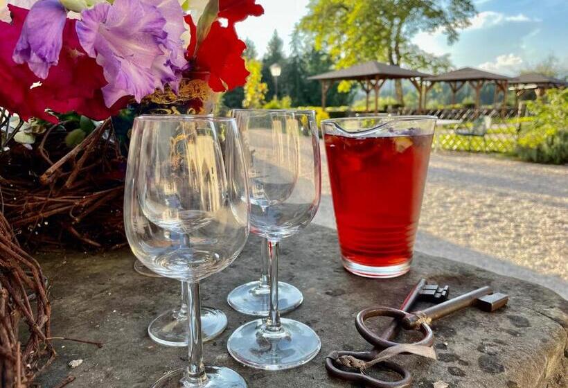 בית מלון כפרי Schloss Moosburg Gästehaus