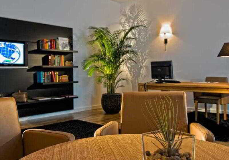 בית מלון כפרי Tryp By Wyndham Rosenheim