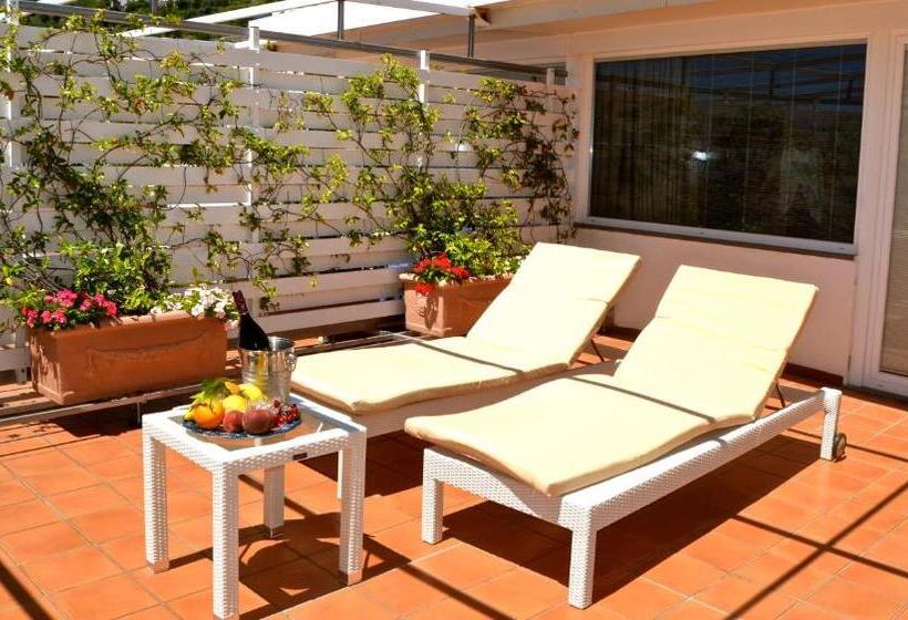 هتل Villa Felice Relais