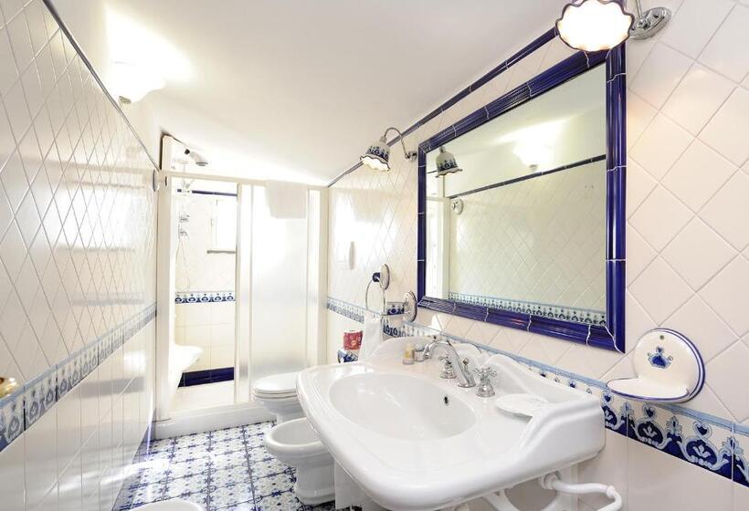 هتل Villa Felice Relais