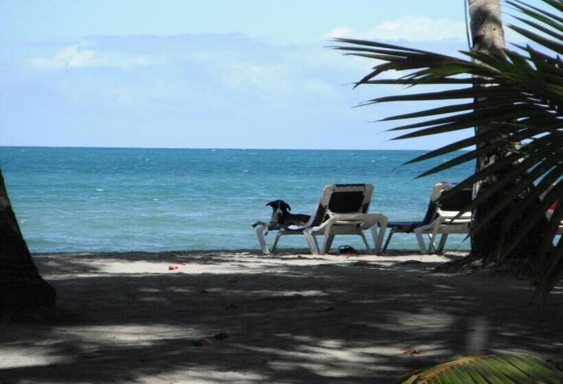 הוסטל Playa Paraiso En Magante