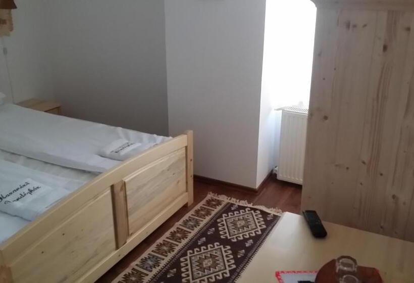 تختخواب و صبحانه Hazanéző Panzió