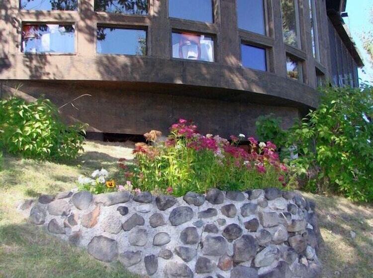 Eagle's Nest Resort