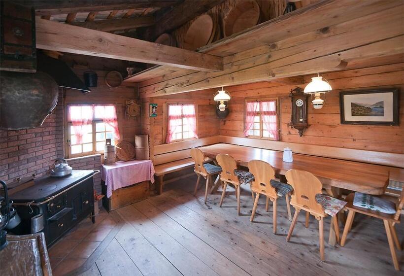 ホテル Chemihütte