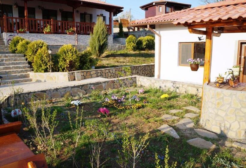 فندق Family Complex Krisbo
