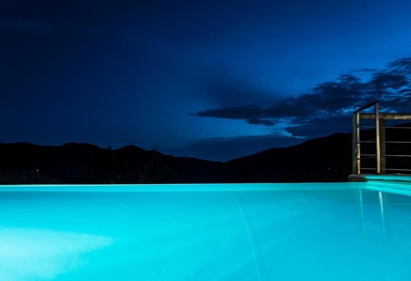 فندق Foresteria La Merlina