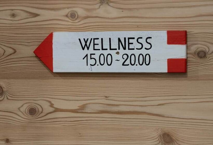 בית מלון כפרי Garnì & Wellness Anderle