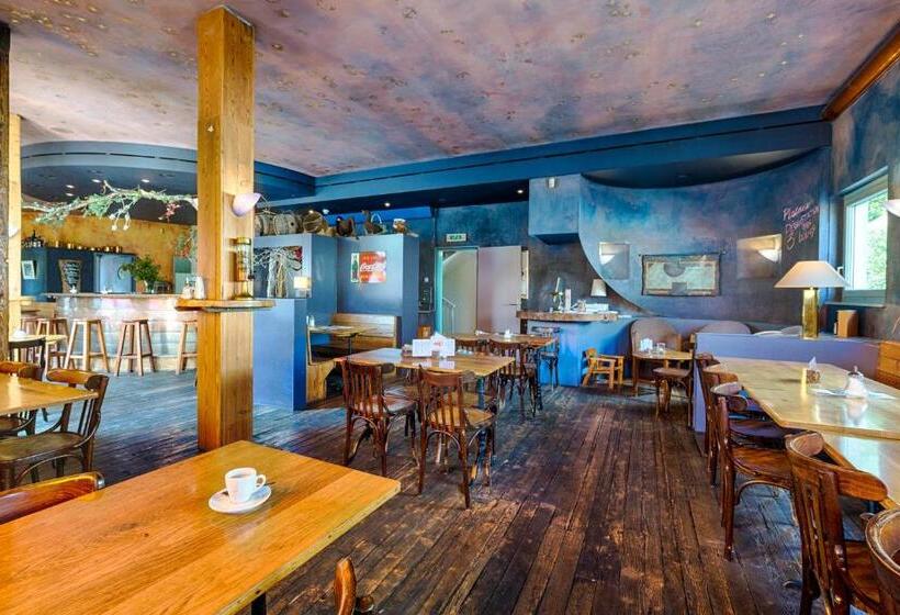 호텔 Hôtel La Croix Blanche
