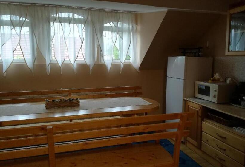 Nárcisz B&b