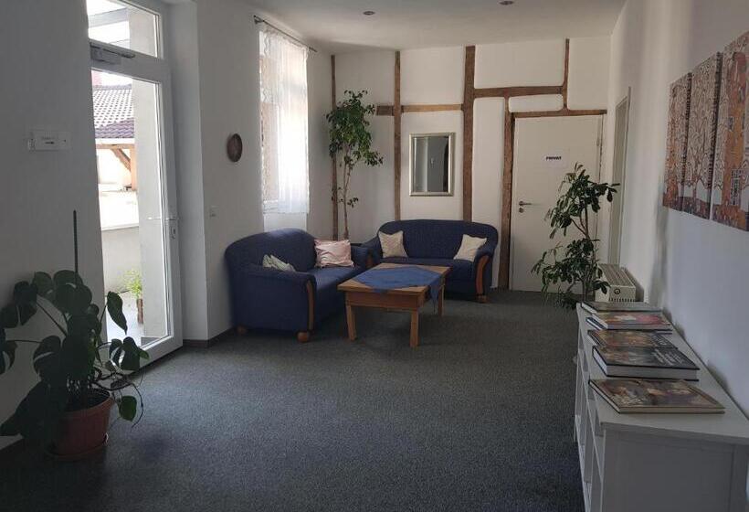 ペンション Gasthaus Zum Ochsen