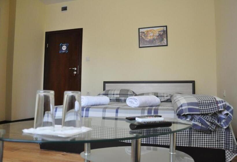 펜션 Guest Rooms Simona