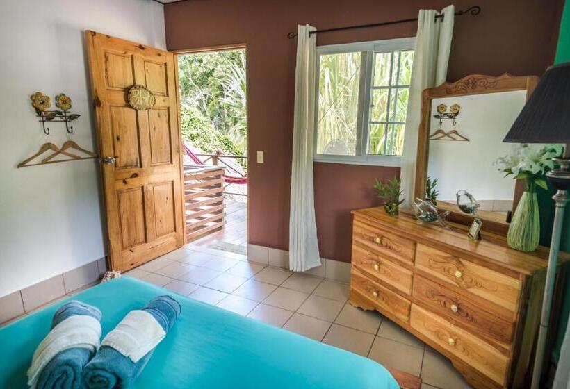 بنسيون Hostel Wunderbar