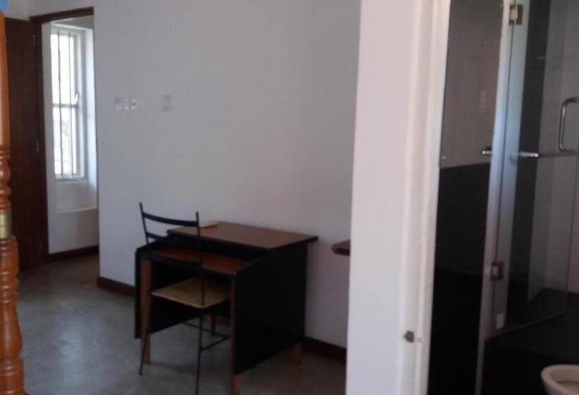 膳宿费 Majestic Apartments