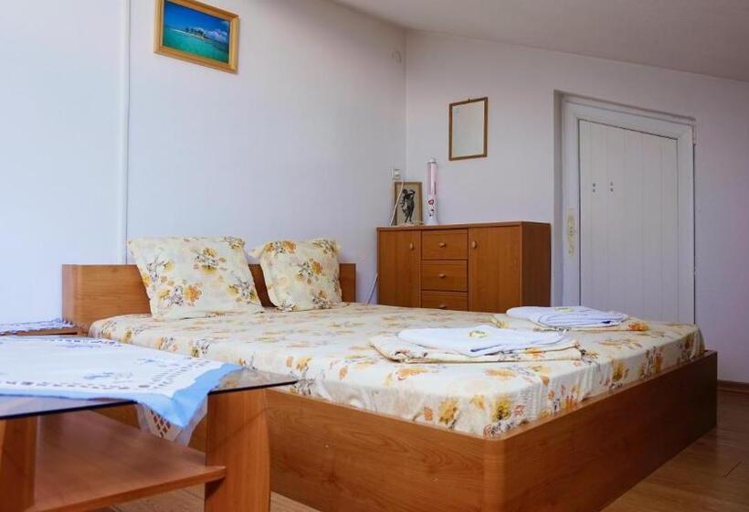 Пансион Pamir Guest House