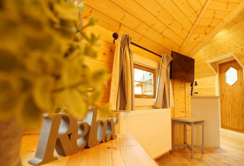 אתר נופש Peckmoor Farm Lodges