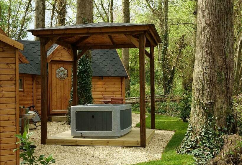 אתר נופש Peckmoor Farm Lodges