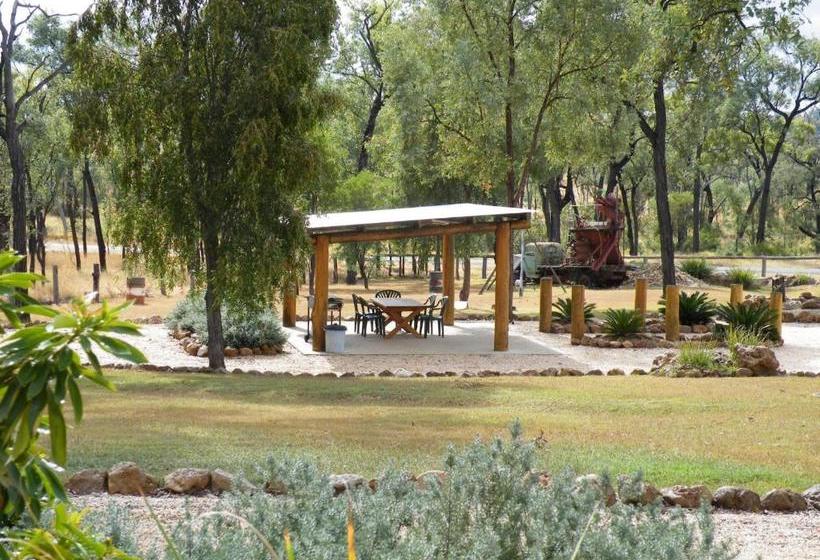 Rubyvale Motel & Holiday Units   An Adults Only Getaway