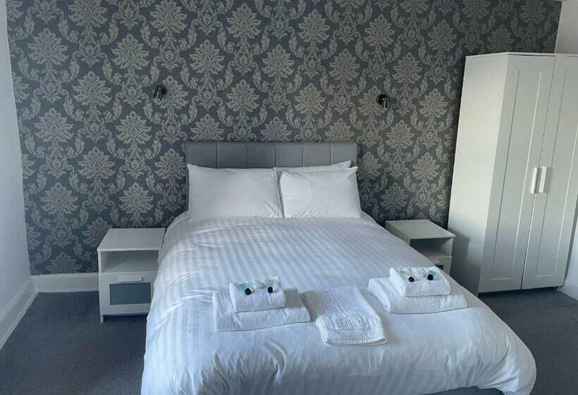 مبيت وإفطار The Farmers Arms Inns