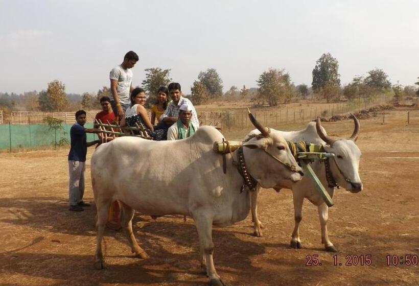 فندق Dirghayu Farms Agri Resort Pvt Ltd
