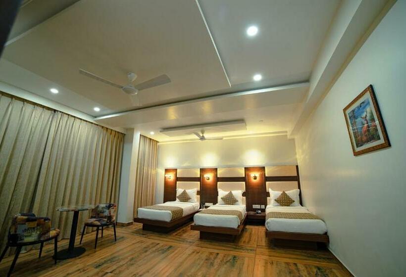 Отель Greenland