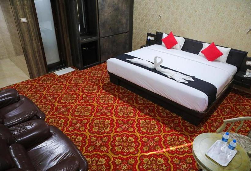 호텔 Kalpana Residency