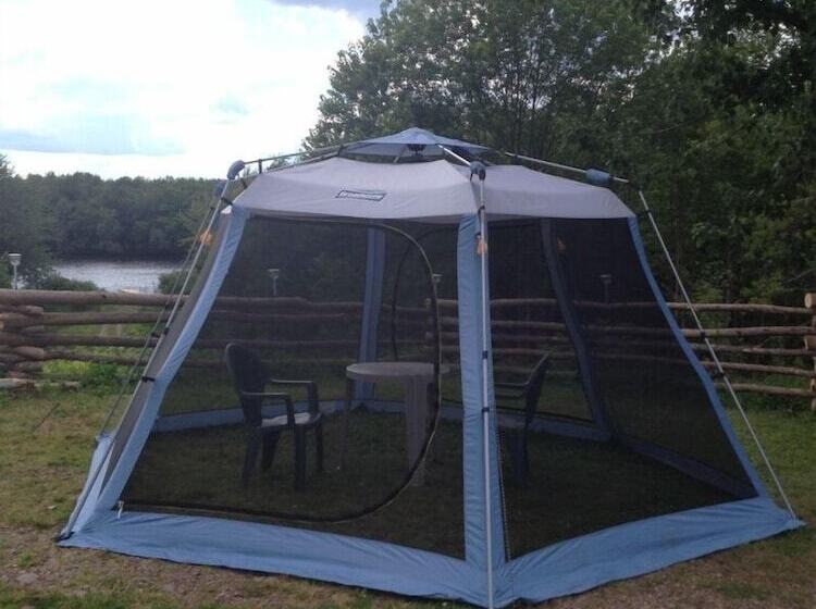 Jemseg Lakeview Motel