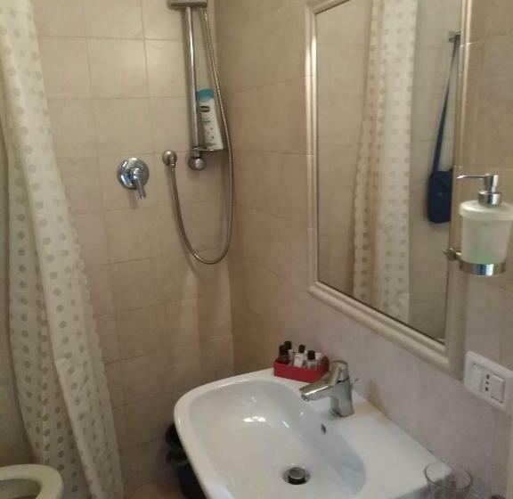 L ' Canton B & B