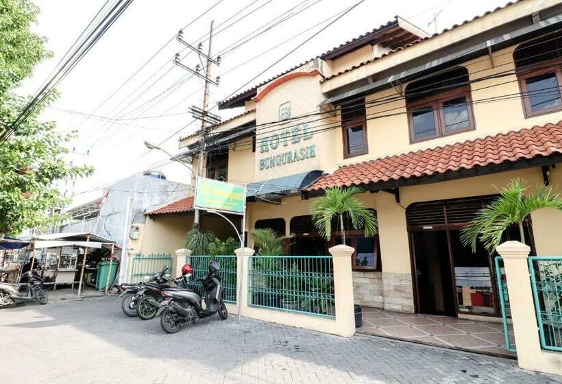 بنسيون Bungurasih Syariah