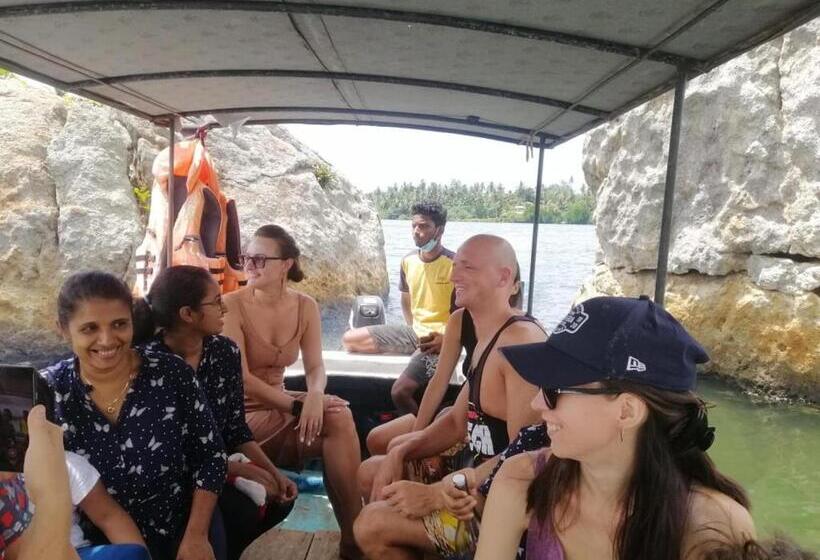 פנסיון Sinali Villa