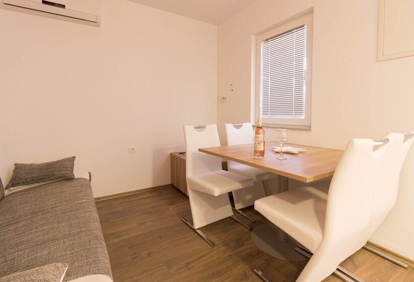 فندق صغير Camping Odmoree   Campsite