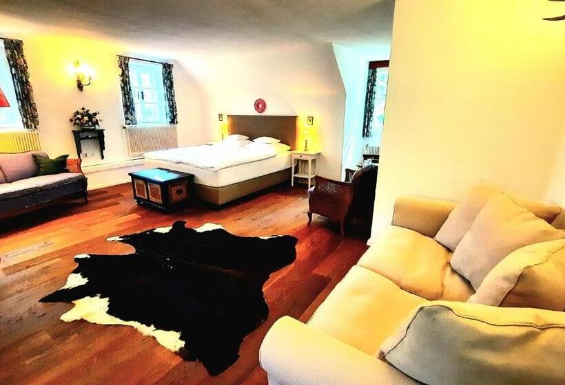 ベッドアンドブレックファースト Landsitz Oberhof Petit Hôtel