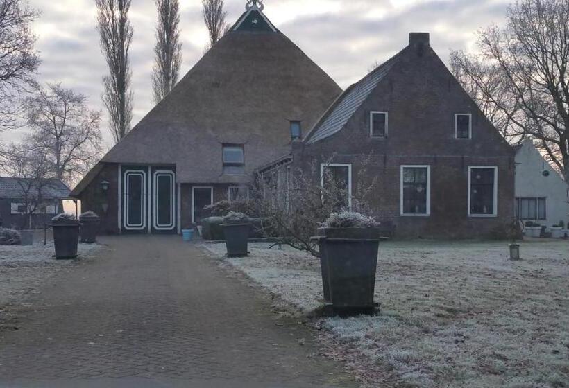 住宿加早餐  Lyklamastate