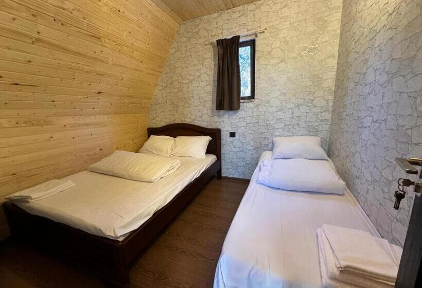 هتل Byurakan Guesthouse & Cottage