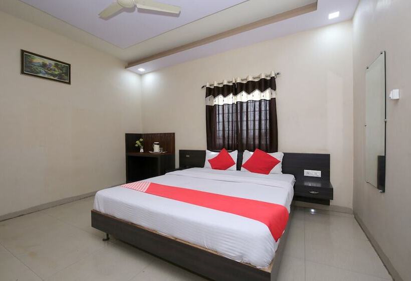 ホテル Shree Uttam Palace Katni