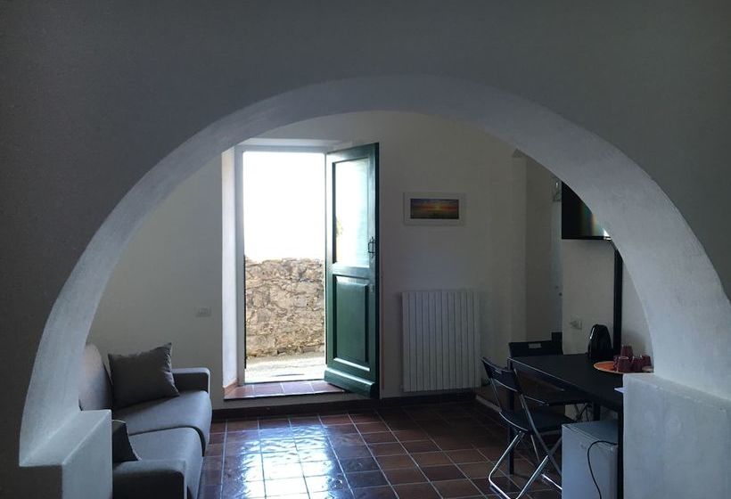 بنسيون Montemarcello View