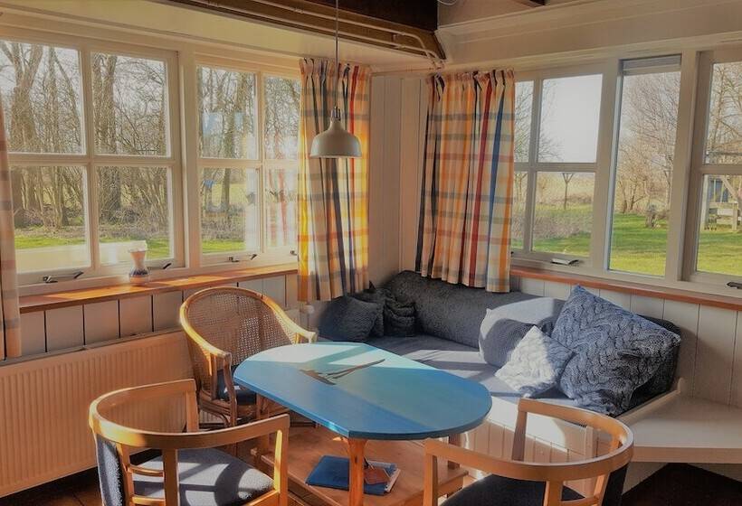 渡假胜地  Recreatiebedrijf De Koevoet