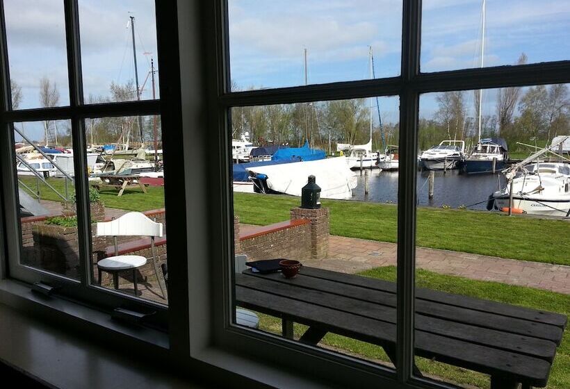 渡假胜地  Recreatiebedrijf De Koevoet