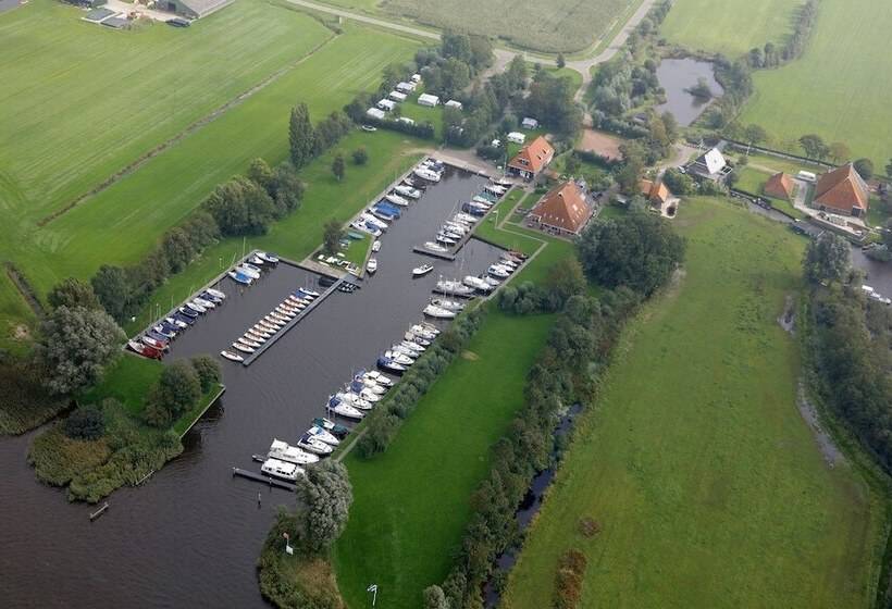 渡假胜地  Recreatiebedrijf De Koevoet