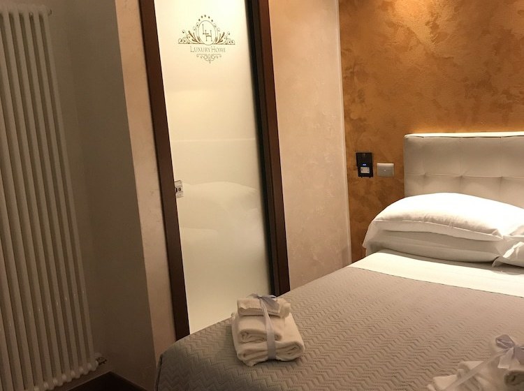 민박 Luxury Home