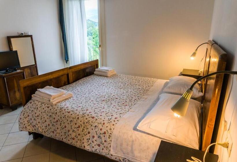 ホテル Agriturismo Dai Gobbi