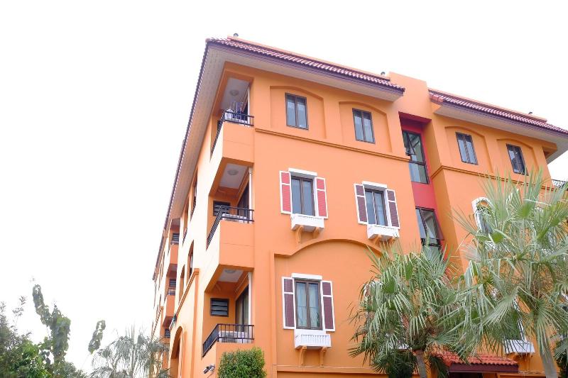 هتل I Home Residence And