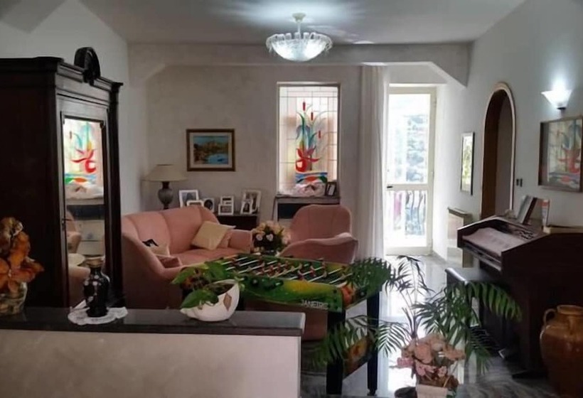 פנסיון Borgo Di Taormina