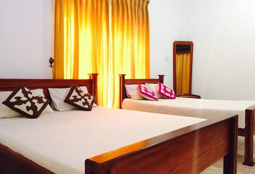 بنسيون Pabasara Guest House Kalawewa