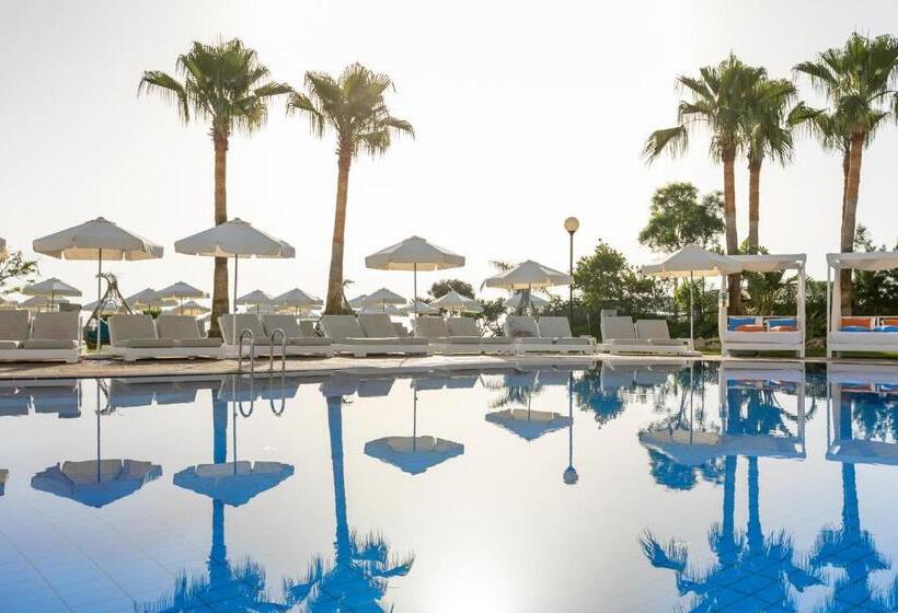 هتل Atlantica Sea Breeze, Adults Only