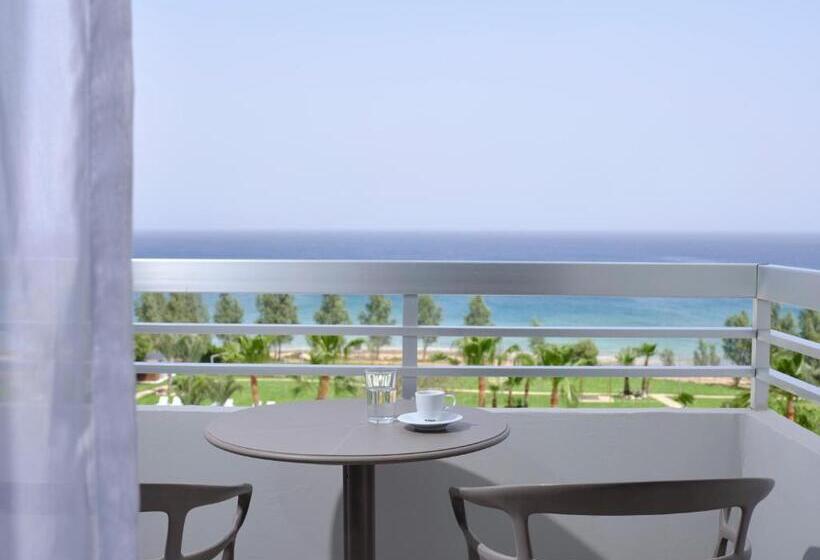 هتل Atlantica Sea Breeze, Adults Only