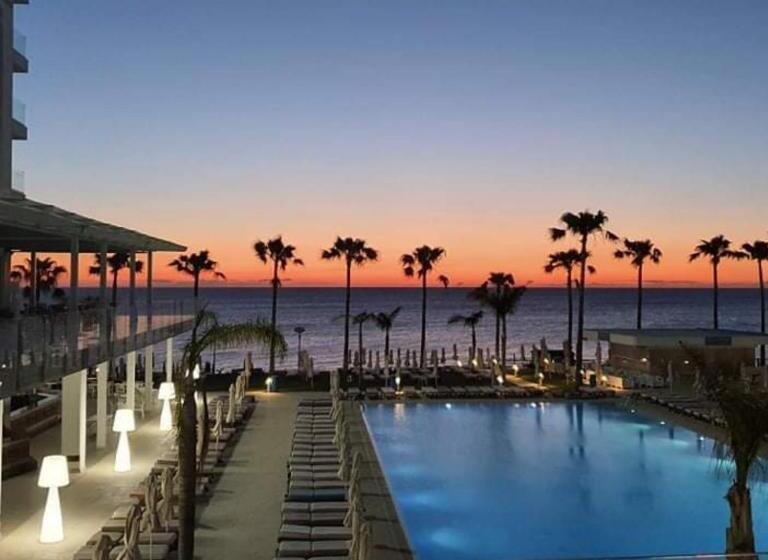 هتل Constantinos The Great Beach