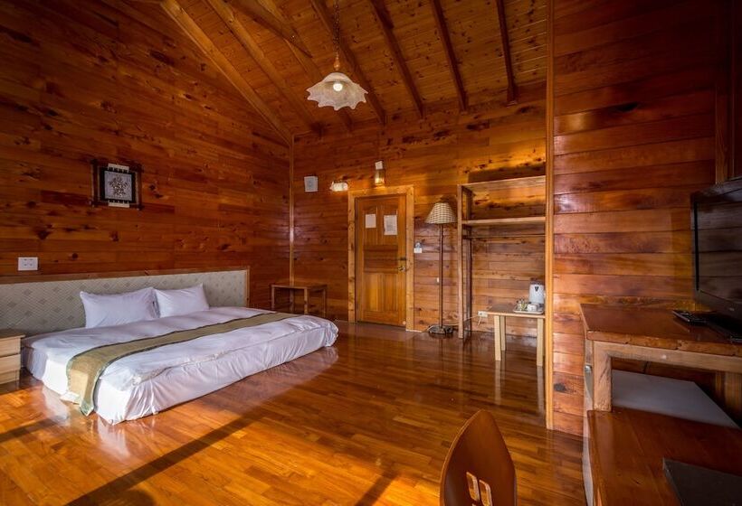 هتل Crystal Resort   Chalet