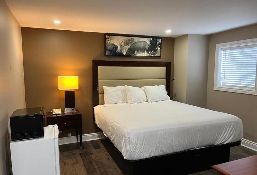 فندق على الطريق Champlain Motor Inn