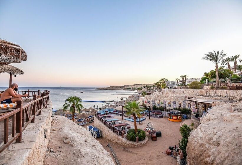 Doubletree By Hilton Sharm El Sheikh  Sharks Bay Resort